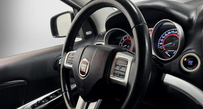 Fiat Freemont 2.0d 170KM automat 7.os. Skóry Navi DVD kamera 4x4 full serwis 1.r.gw