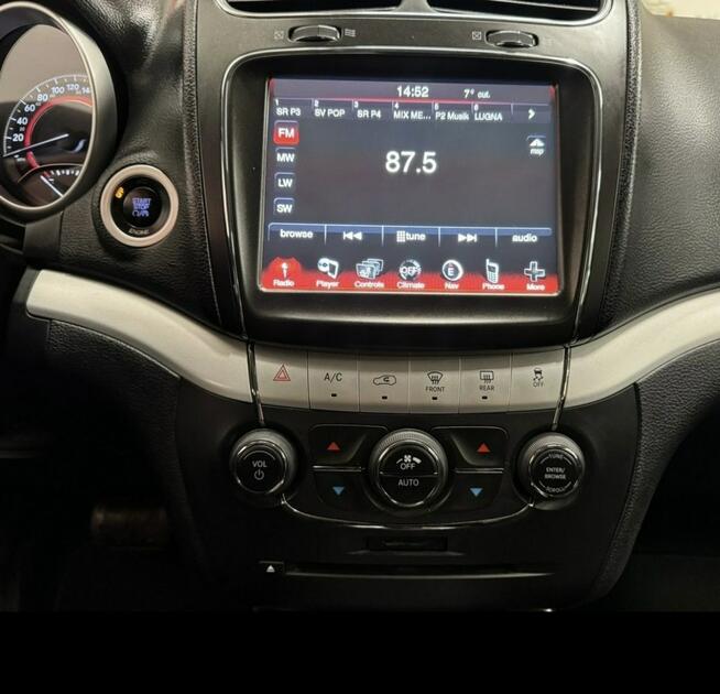 Fiat Freemont 2.0d 170KM automat 7.os. Skóry Navi DVD kamera 4x4 full serwis 1.r.gw