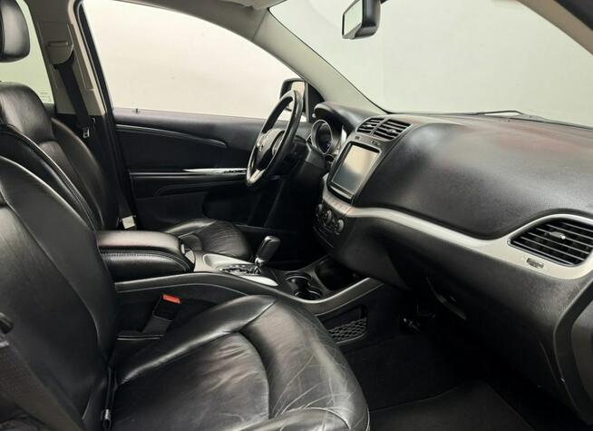 Fiat Freemont 2.0d 170KM automat 7.os. Skóry Navi DVD kamera 4x4 full serwis 1.r.gw