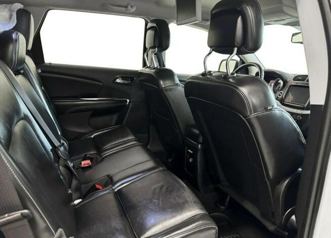 Fiat Freemont 2.0d 170KM automat 7.os. Skóry Navi DVD kamera 4x4 full serwis 1.r.gw