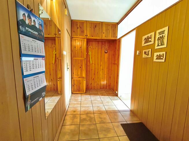 w kamienicy w centrum Olsztynka