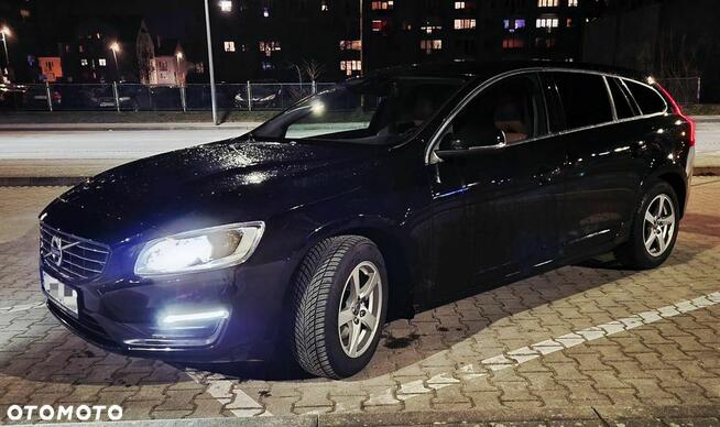 Volvo V60 D2 Momentum