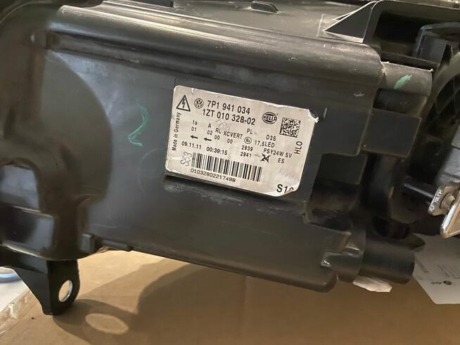 lampa przednia prawa vw touareg 7P1 941 034