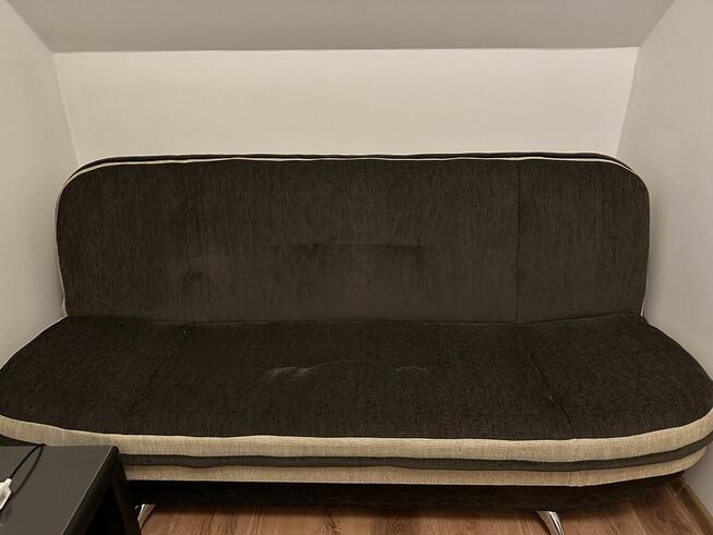 Sofa wersalka rozkladana.