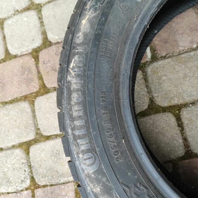 Opona continental 205/60 R16 zimowa