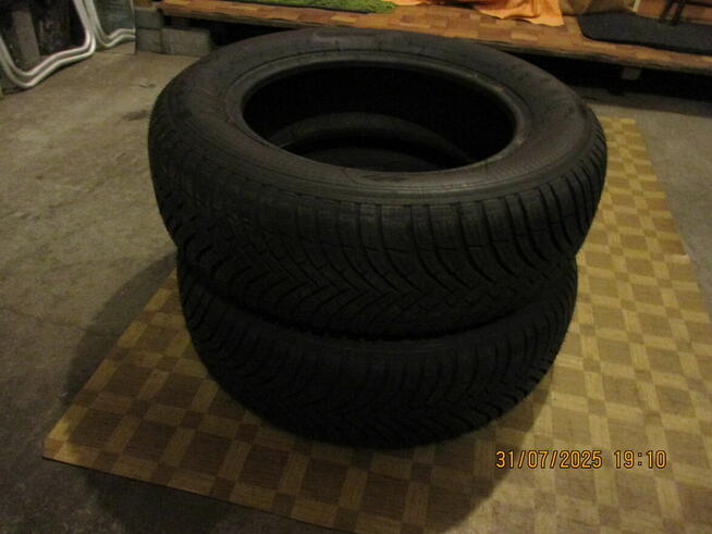 Dwie opony zimowe Kleber 195x656x15 z 2021r