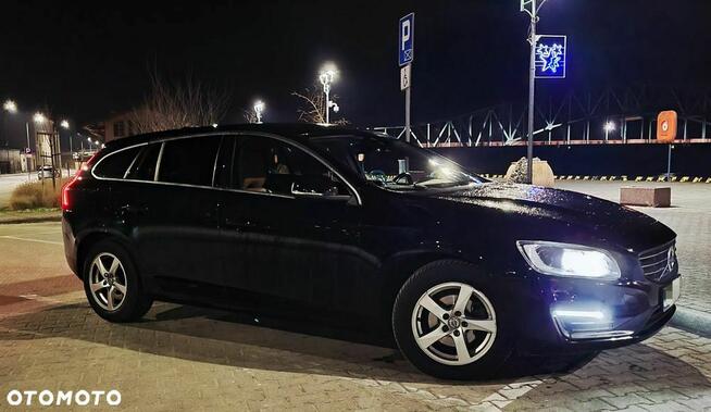 Volvo V60 D2 Momentum