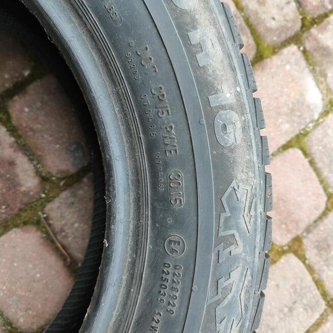 Opona continental 205/60 R16 zimowa