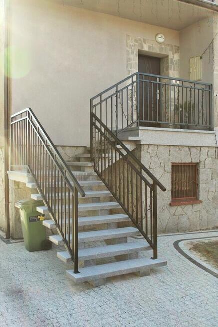 Ogrodzenia nagrobki bramy