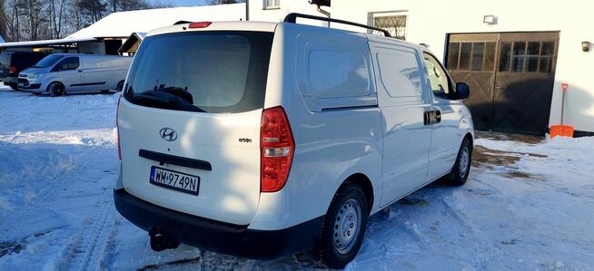 Hyundai H1 bus z małym przebiegiem