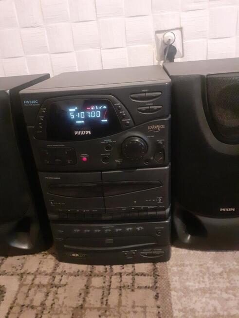 Wieża Philips FW360C