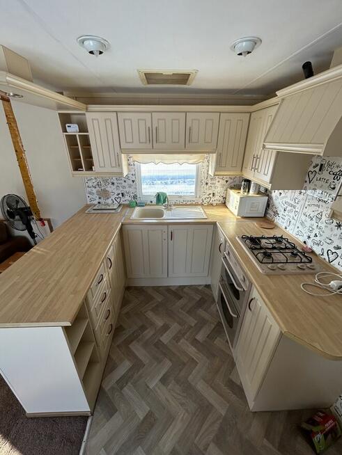 Działka budowlana z domkiem holenderskim