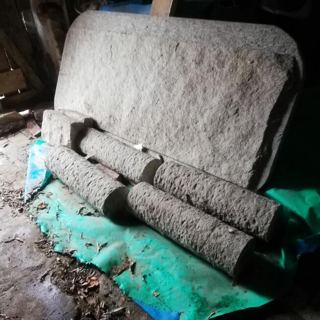 Sprzedam stare okna metalowe z 1896 roku , oras koryta ceram