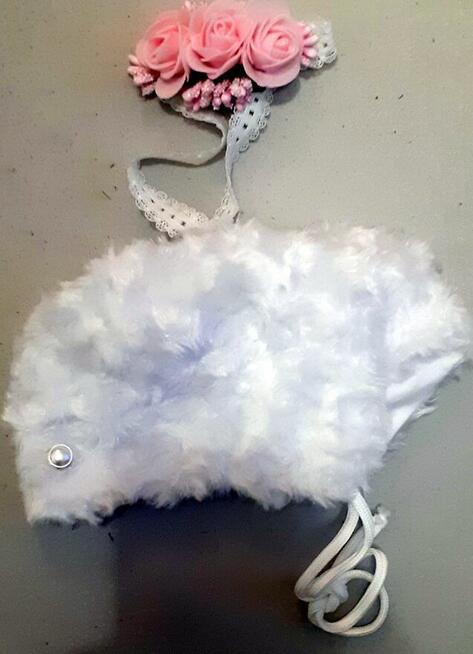 Mam do sprzedania komplet do chrztu świętego dla dziewczynki