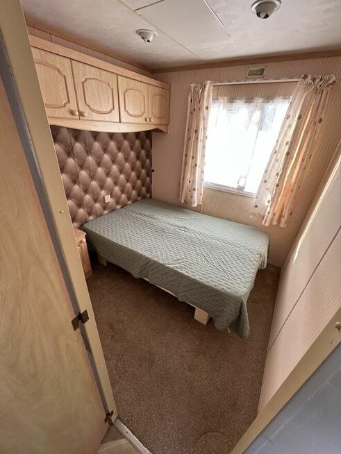 Działka budowlana z domkiem holenderskim