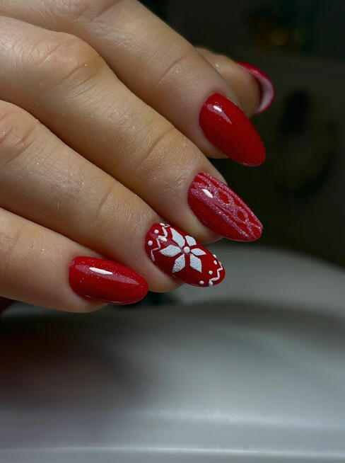 MT NAILS ART we Wrześni paznokcie brwi rzęsy pedi