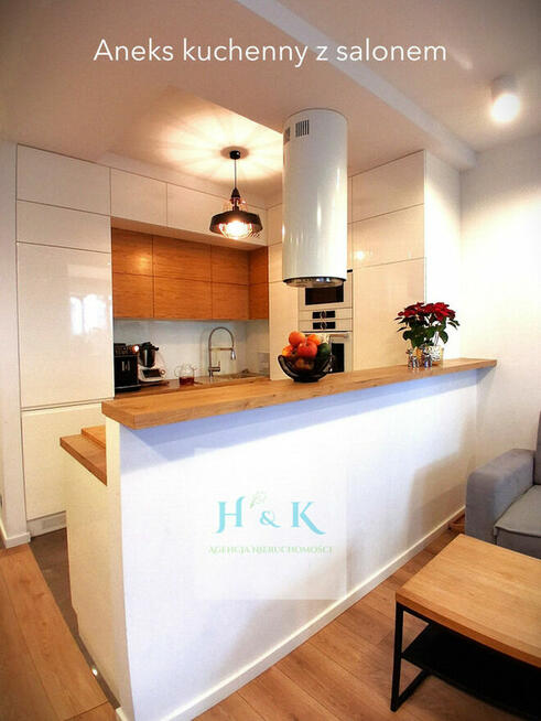 OFERTA PREMIUM! Trzy pokoje, dwa ogrody, garaże, komórka lok