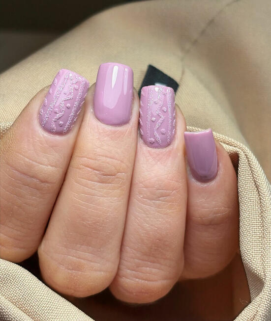 MT NAILS ART we Wrześni paznokcie brwi rzęsy pedi