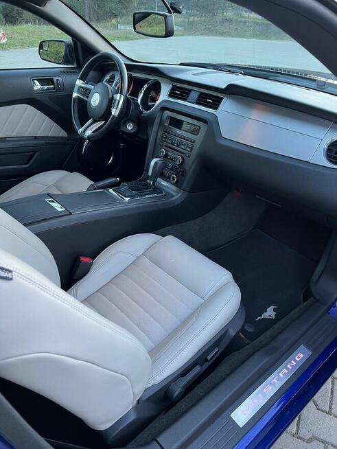Ford Mustang 2013, 3.7 V6 305km, premium, automat