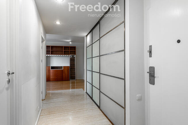 2pokojowy apartament, balkon, garaż