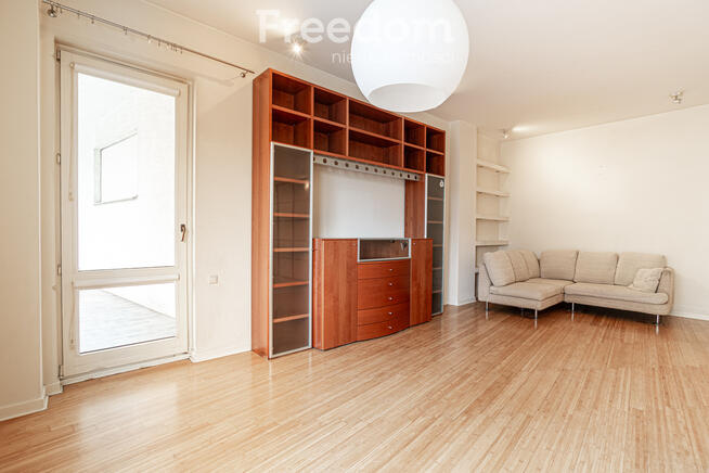 2pokojowy apartament, balkon, garaż