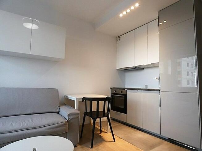 Do wynajęcia jasna kawalerka, Chorzowska 212