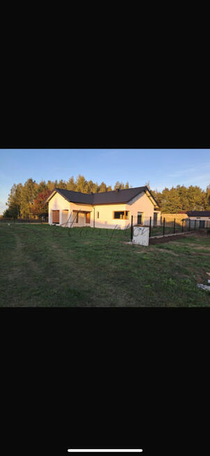 Dom Małęczyn gm. Gózd,