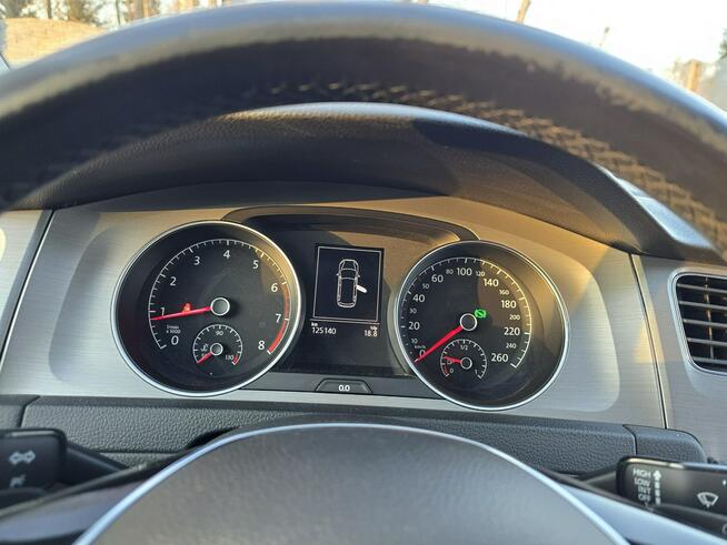 Volkswagen Golf Variant 1.4 125tyś km.Automat.Klmatronik Dwustrefowy.Tempomat.Nowe Opony.