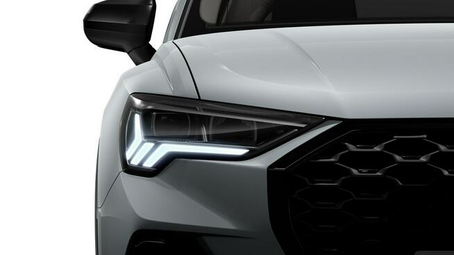 Audi Q3 LED_Kamera_Virtual_El.Fotel_Tempomat_CarPlay_PakietCzerń_SportowaKier.
