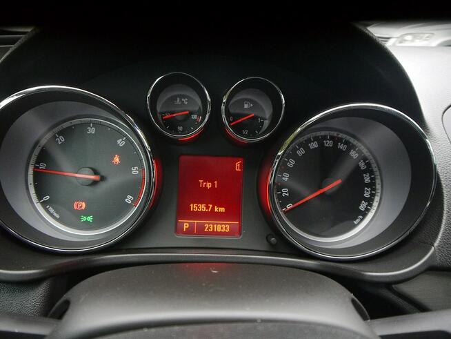 Opel Insignia 2.0 Skóra Xenon Navi Stan b.dobry Bezwypadkowy z Niemiec Gwarancja 12m