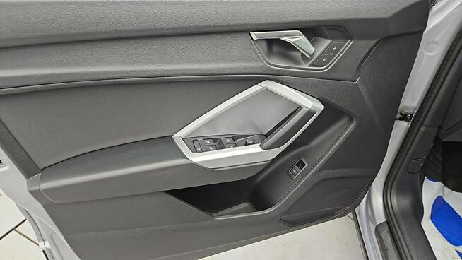 Audi Q3 40 TFSI Quattro S tronic ! Z Polskiego Salonu ! Faktura Vat !