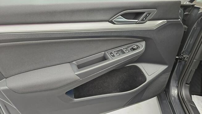 Volkswagen Golf VIII 2.0 TDI Life ! Z Polskiego Salonu ! Faktura VAT !