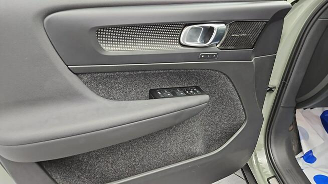 Volvo XC 40 Recharge Ultimate aut ! Z Polskiego Salonu ! Faktura VAT !