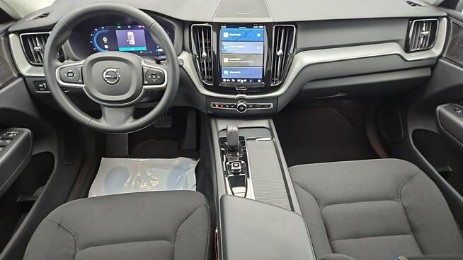 Volvo XC 60 B4 D AWD Core aut ! Z Polskiego Salonu ! Faktura Vat !
