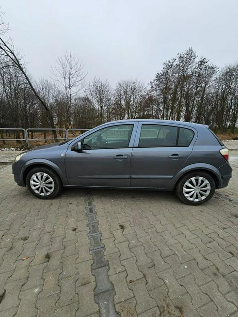 Opel Astra Benzyna 1.4 - 2004 r - Klimatyzacja