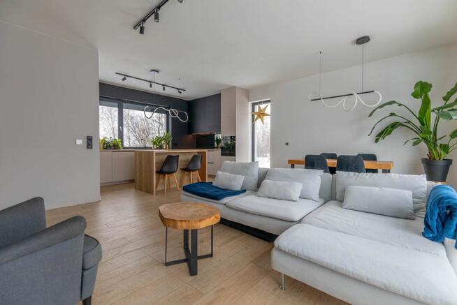 Dom Długie gm. Wólka,