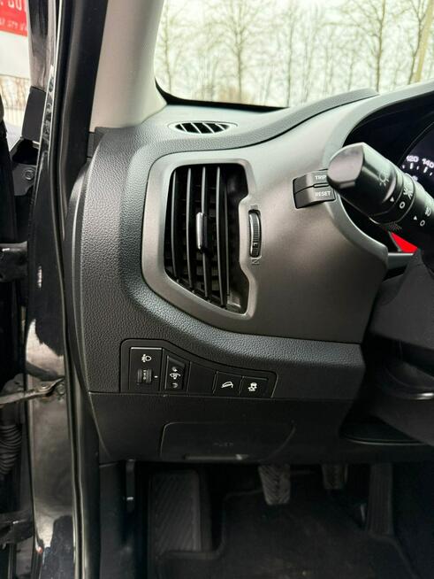 Kia Sportage Ekonmiczny Suv,czujniki parkowania,6biegowa skrzynia