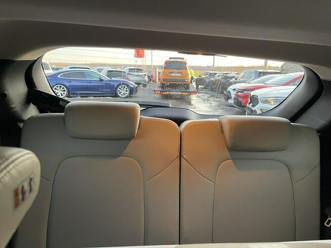 Hyundai Grand Santa Fe Platinum Automat 4x4 Skóra Kamery360 Panorama 7 Os.