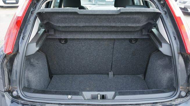 Fiat Punto zarejestrowany, ubezpieczony. Gwarancja. Polecam !!!