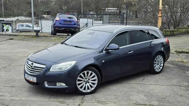Opel Insignia czujniki parkowania, nawigacja, automatyczna klapa,