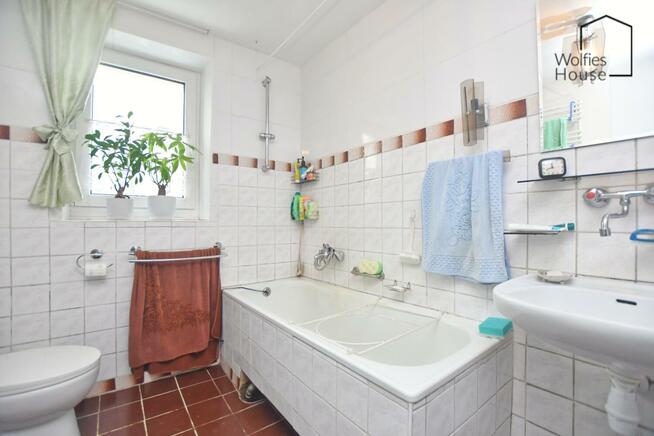 Dom Kraków Kraków-Podgórze, Dębniki, Sąsiedzka