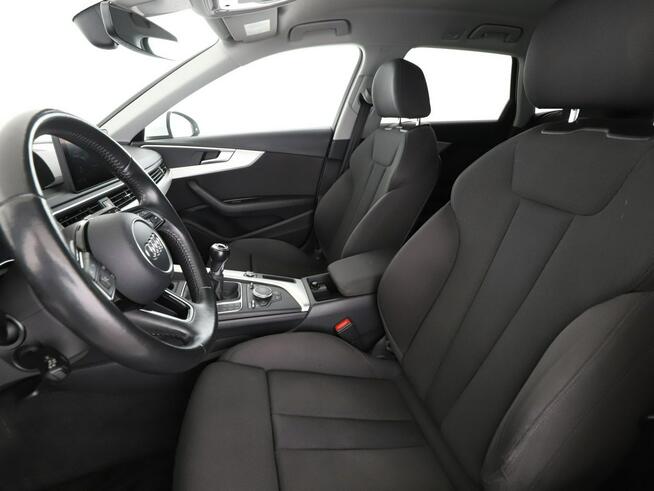 Audi A4 Allroad klima auto xenon/LED navi sport grzane fotele czuniki parkowania