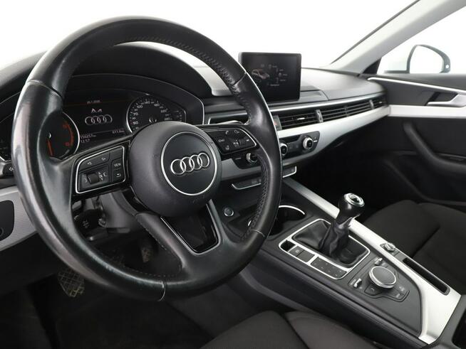 Audi A4 Allroad klima auto xenon/LED navi sport grzane fotele czuniki parkowania