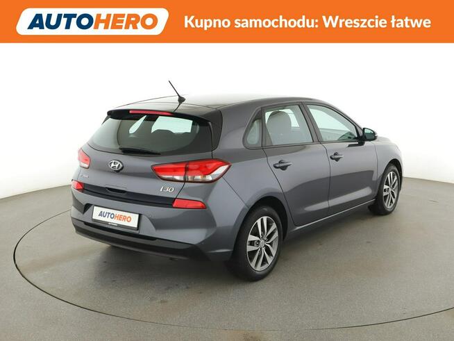 Hyundai i30 1.6CRDi Automat Klimatyzacja Tempomat Grzana Kierownica Fotele PDC LED