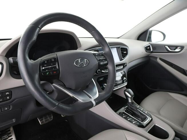 Hyundai IONIQ Plug-In full LED jasne skóry klima auto grzane fotele navi kamera