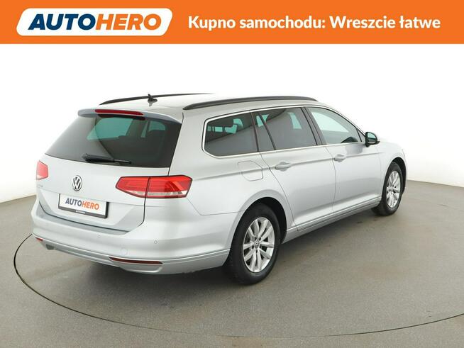 Volkswagen Passat Comfortline 150KM navi PDC grzane fotele ACC climatronic