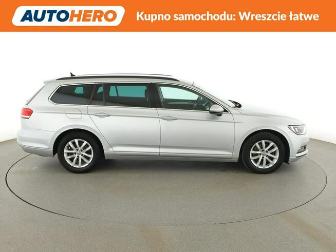 Volkswagen Passat Comfortline 150KM navi PDC grzane fotele ACC climatronic