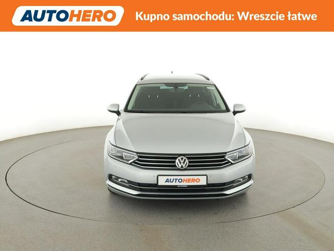 Volkswagen Passat Comfortline 150KM navi PDC grzane fotele ACC climatronic
