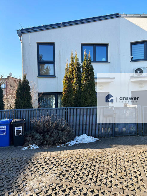 NA SPRZEDAŻ SKRAJNY SZEREG Z OGRÓDKIEM MAŁOMICE