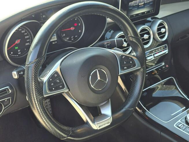 AMG Mercedes C W205 220d 4Matic panorama,75,000 Cena Brutto 4x Koła